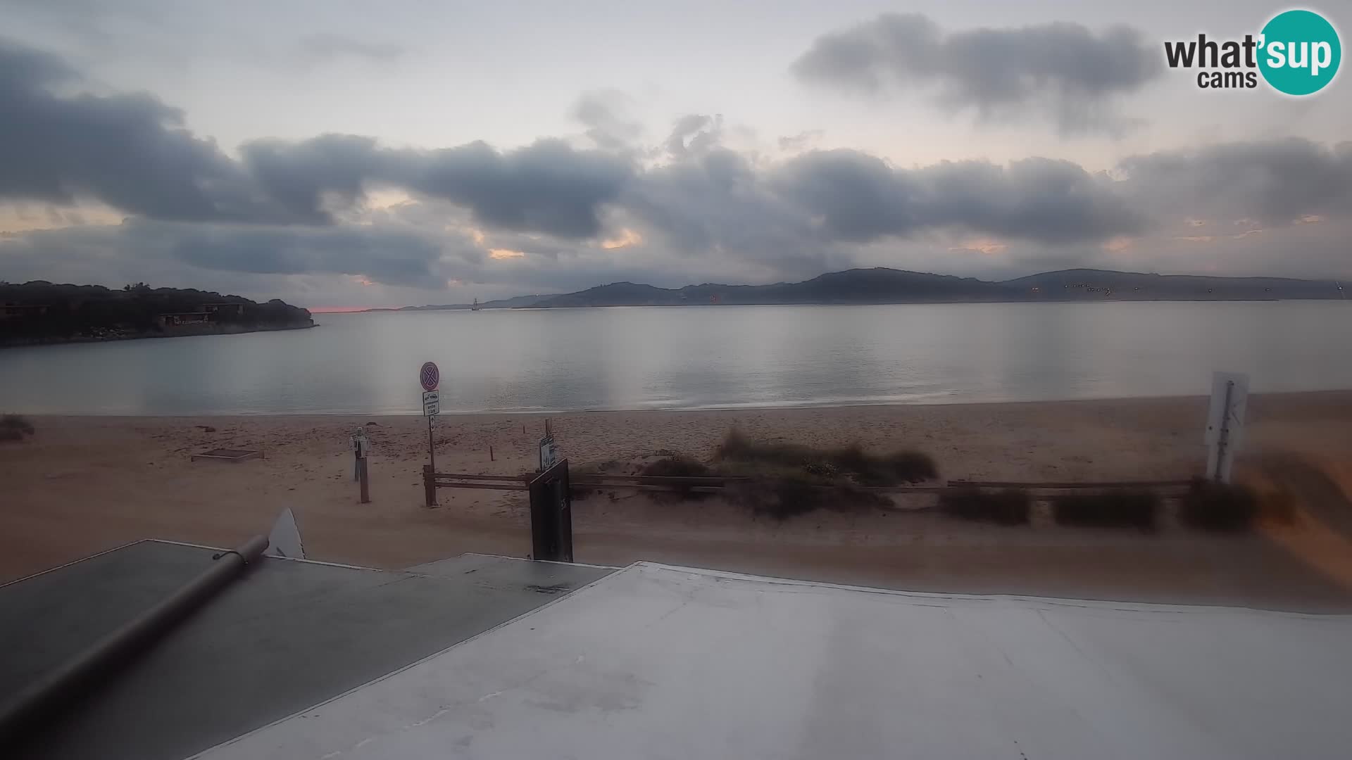 Porto Pollo Windsurfen und Kitesurfen Live-Webcam – Sardinien – Italien