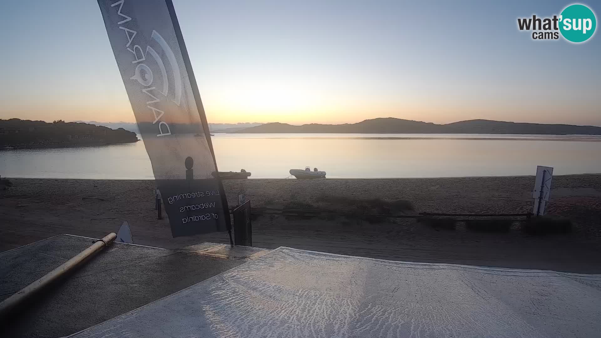 Porto Pollo Windsurfing and Kite surfing live webcam – Sardinia – Italy