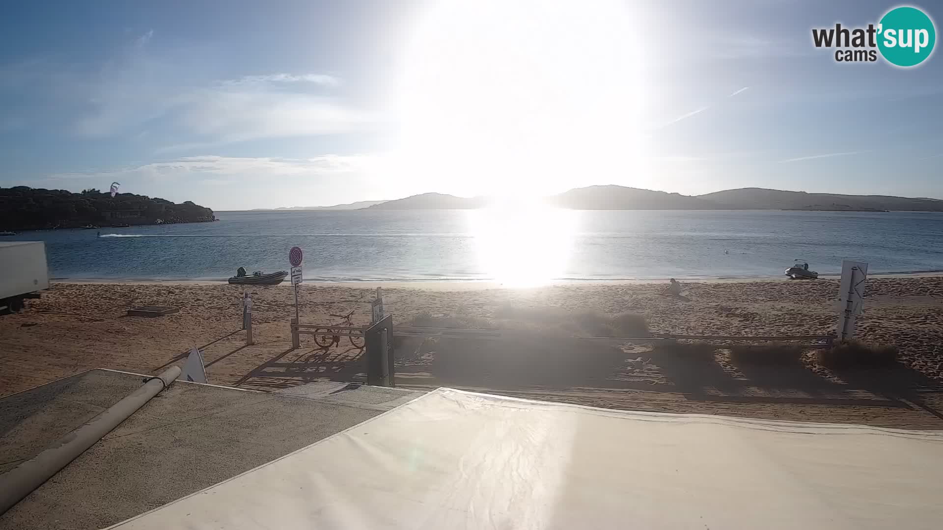 Porto Pollo Windsurfing and Kite surfing live webcam – Sardinia – Italy