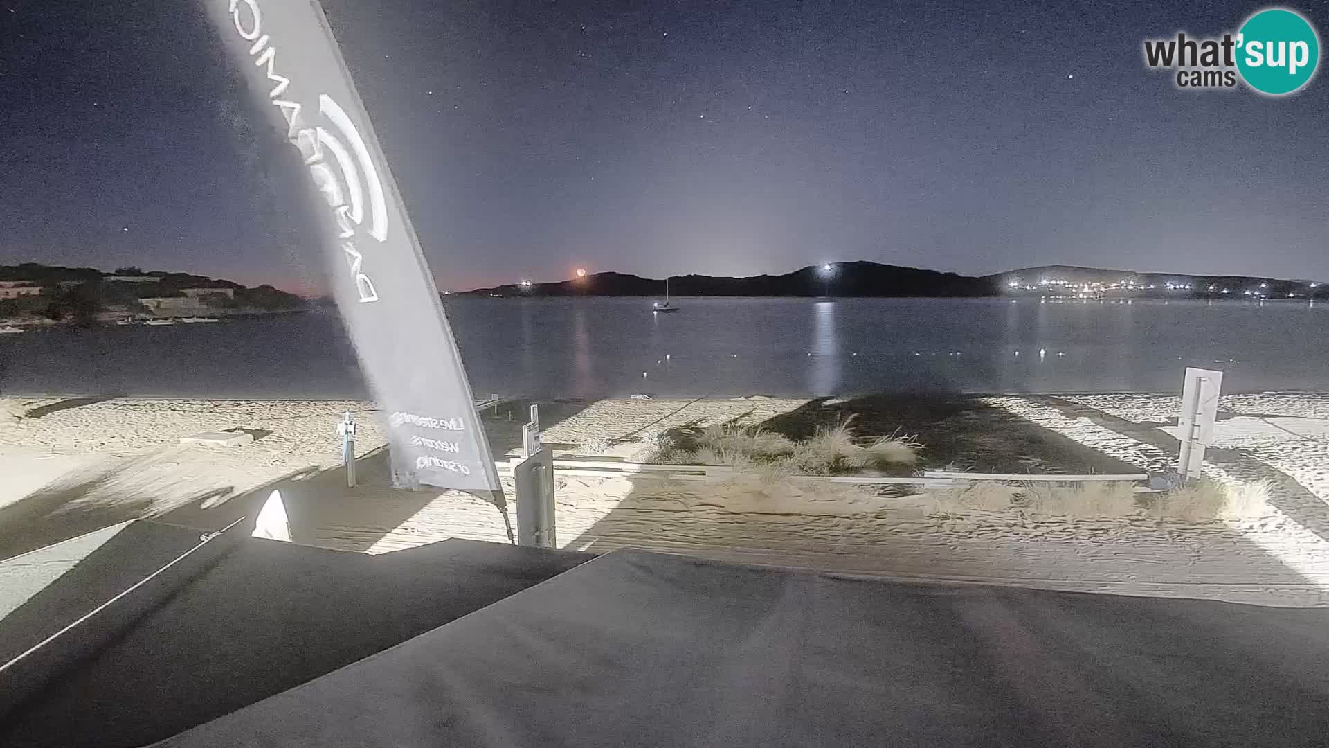 Porto Pollo Windsurfing i Kite surfanje web kamera uživo – Sardinija – Italija