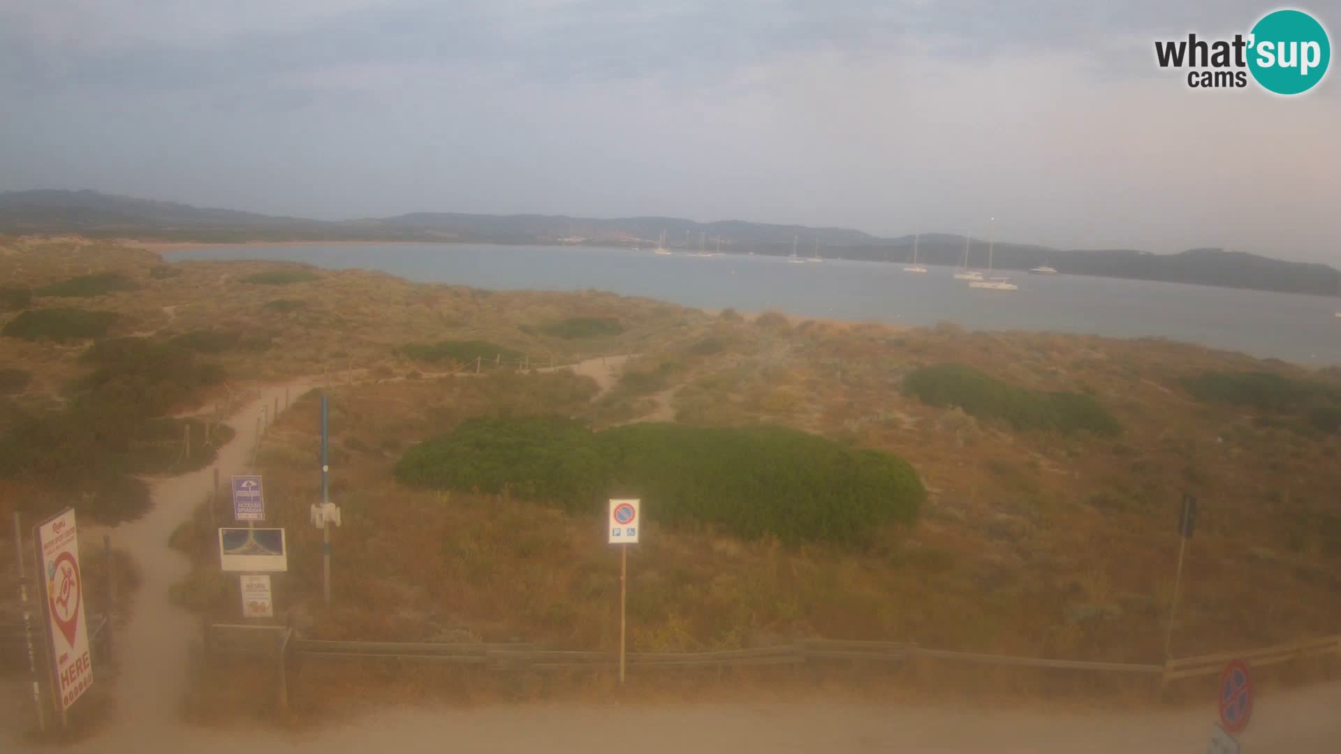 Spletna kamera plaža Porto Pollo – Rupi’s