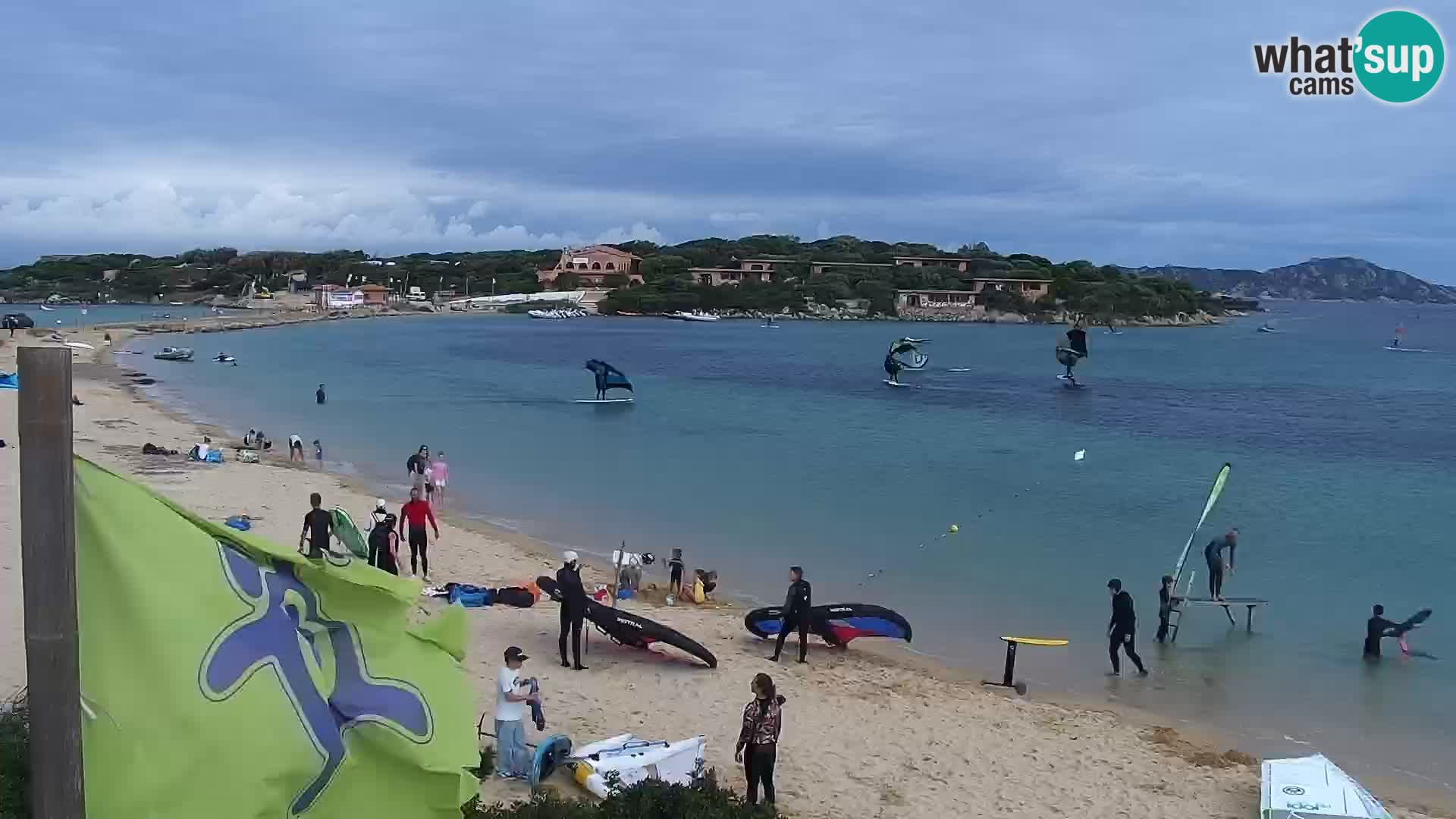 Spletna kamera plaža Porto Pollo – Rupi’s