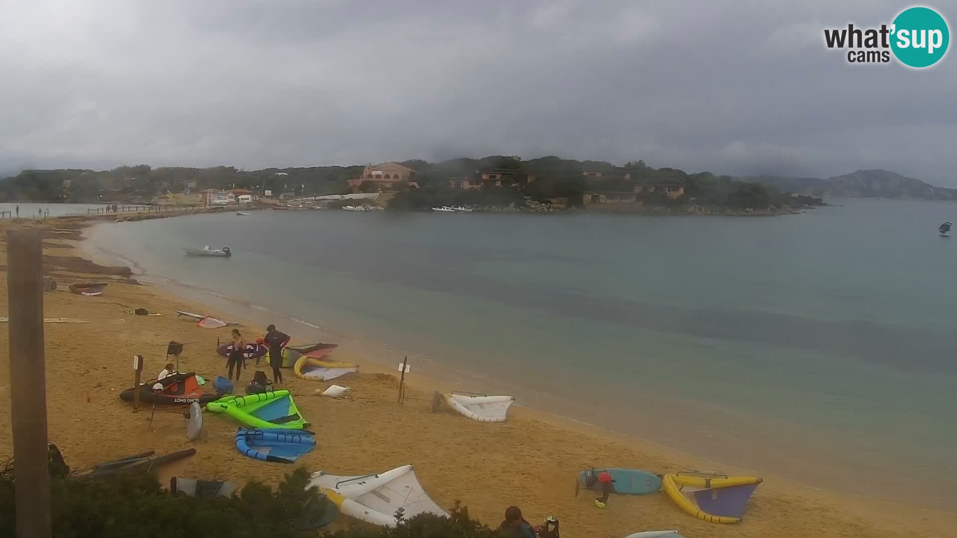 Spletna kamera plaža Porto Pollo – Rupi’s