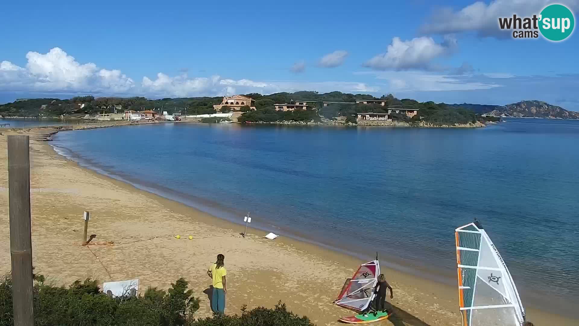 Spletna kamera plaža Porto Pollo – Rupi’s