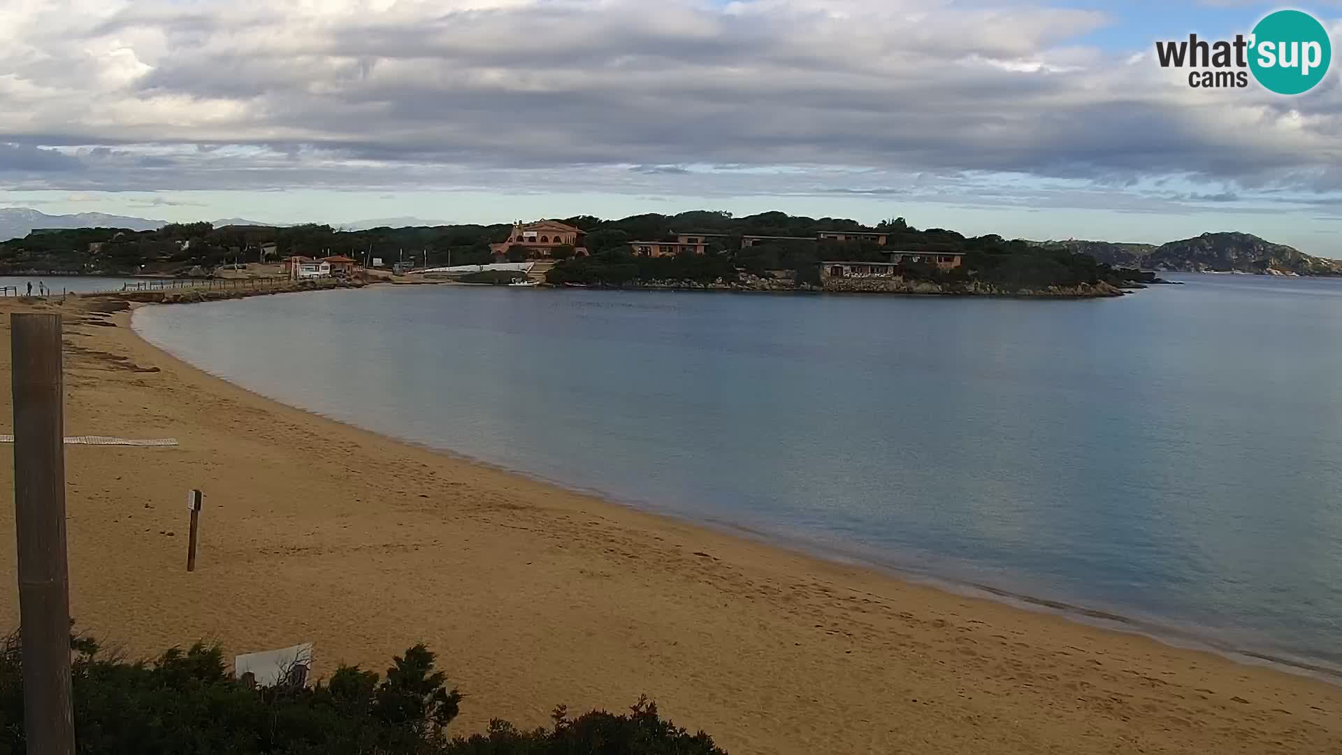 Spletna kamera plaža Porto Pollo – Rupi’s