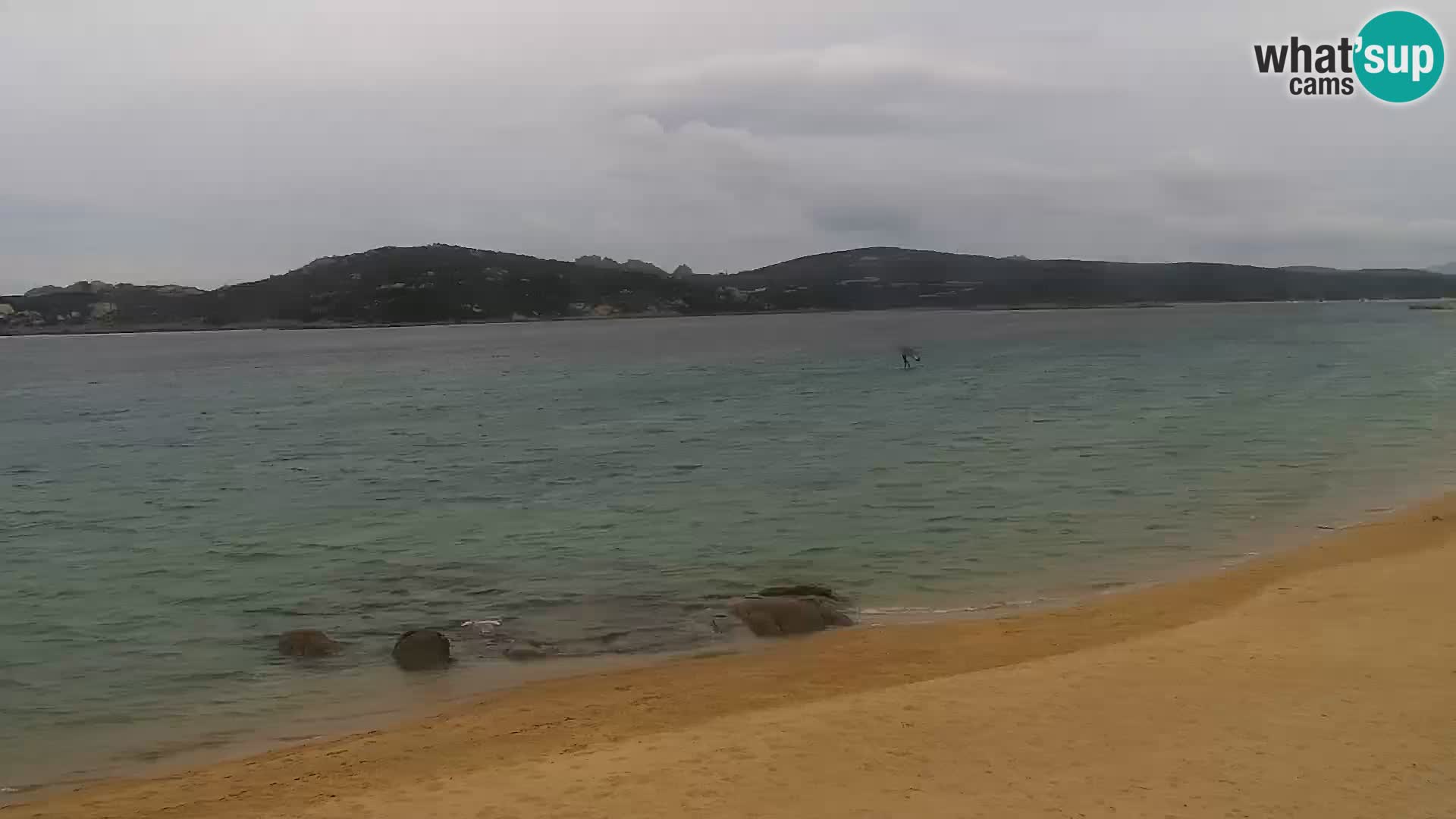 Spletna kamera plaža Porto Pollo – Rupi’s