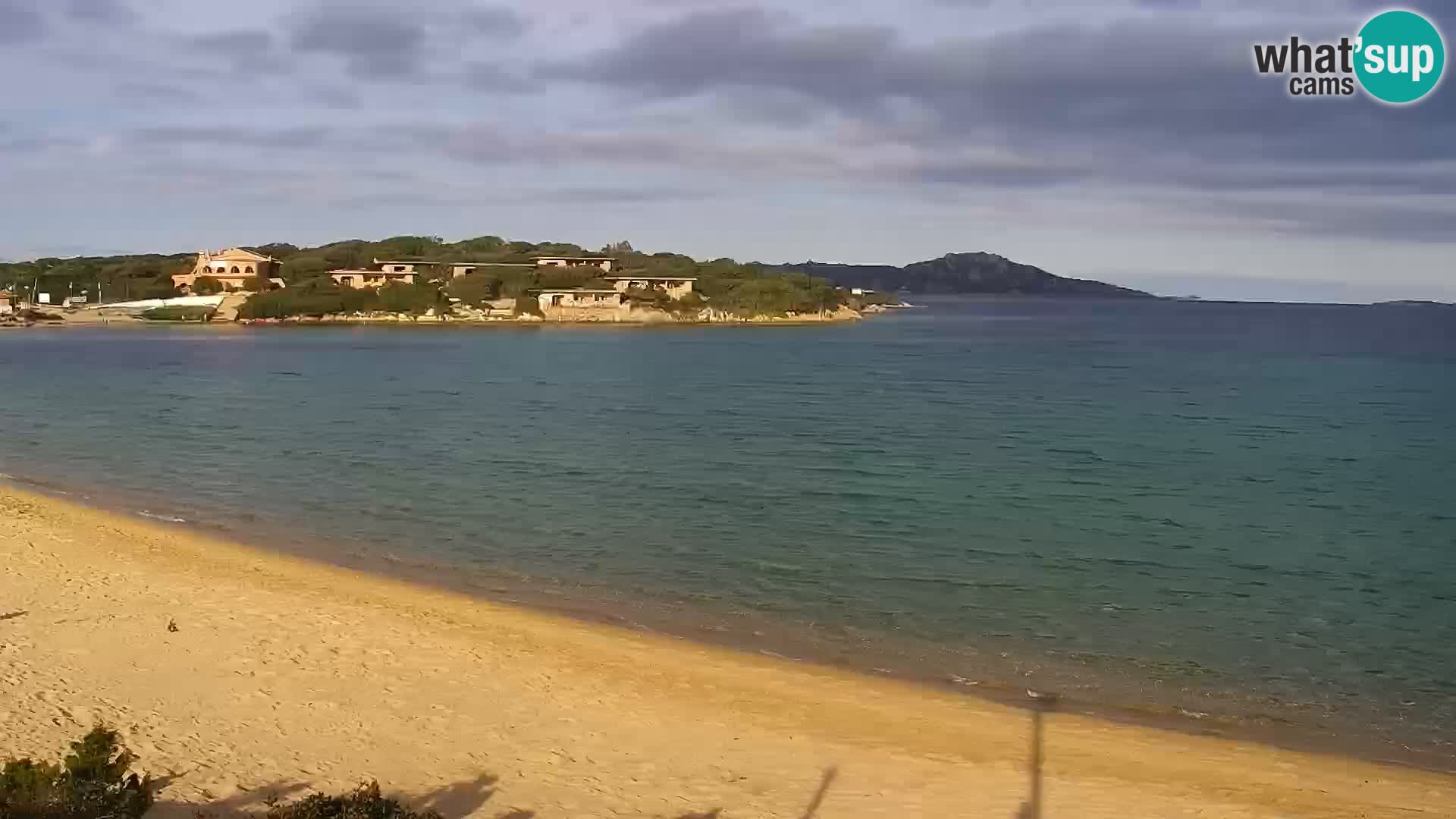 Spletna kamera plaža Porto Pollo – Rupi’s