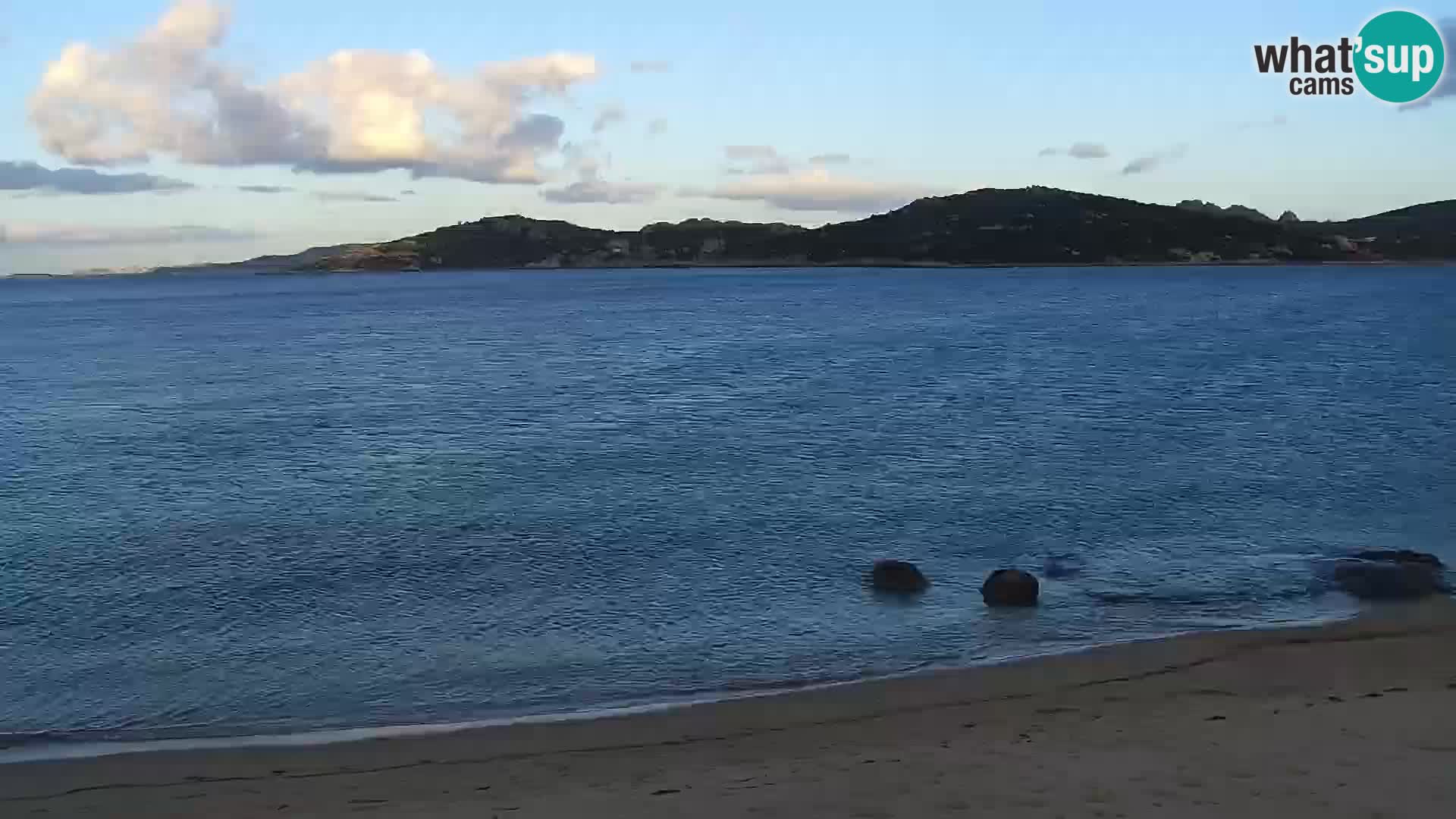 Spletna kamera plaža Porto Pollo – Rupi’s