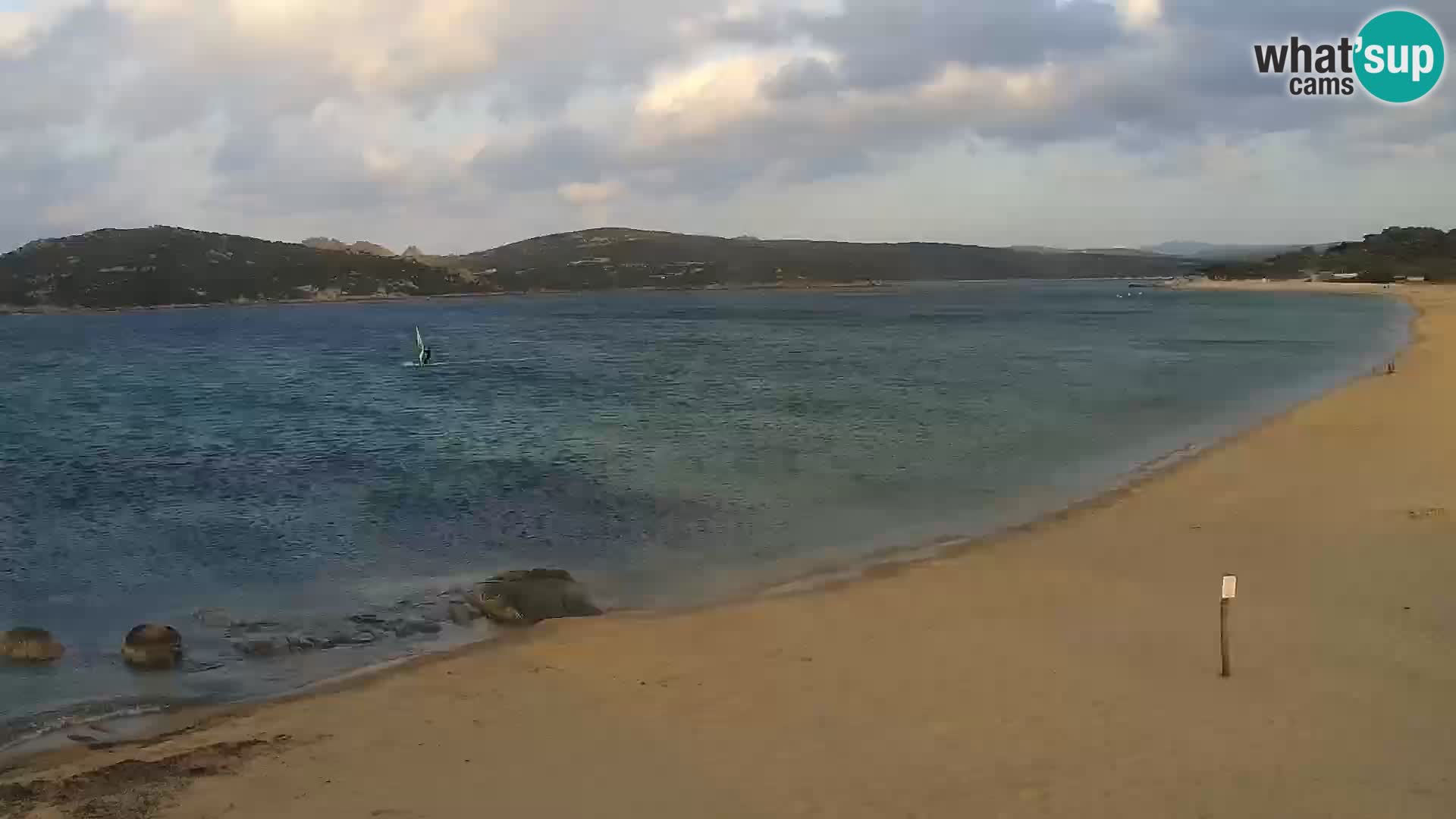 Webcam spiaggia Porto Pollo – Rupi’s bar