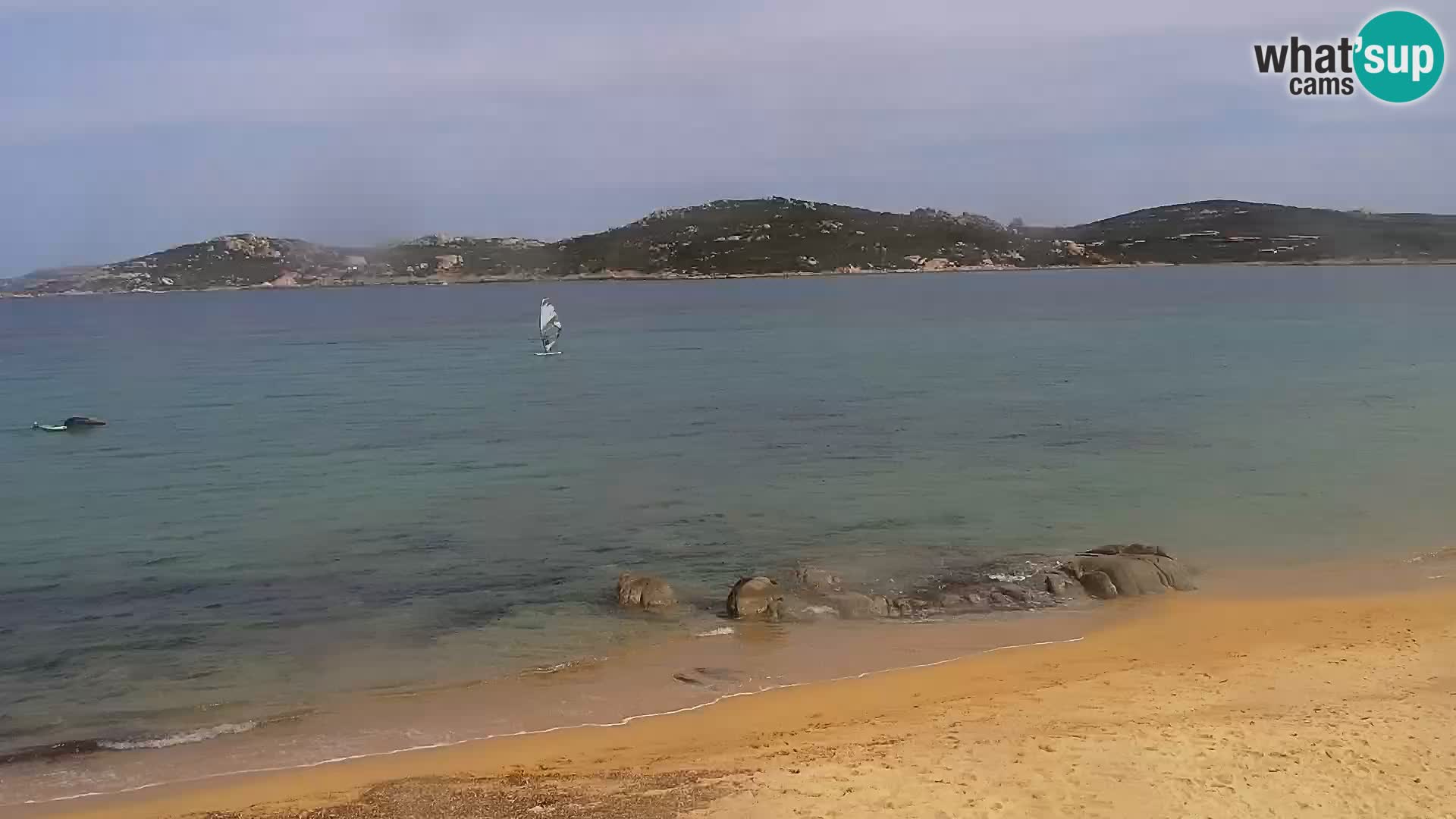 Spletna kamera plaža Porto Pollo – Rupi’s