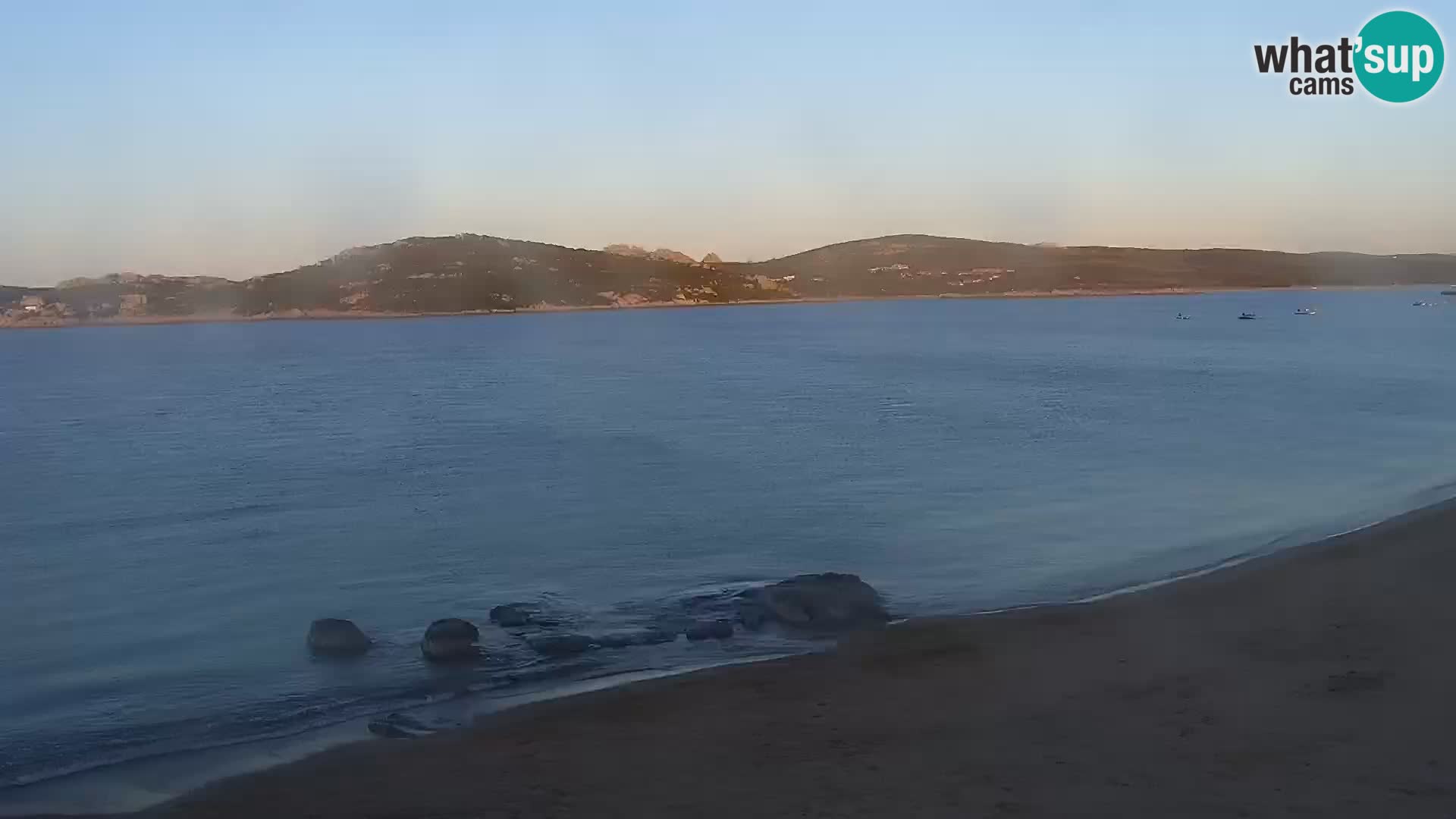 Spletna kamera plaža Porto Pollo – Rupi’s