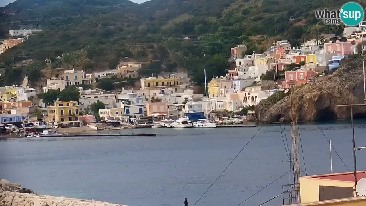 Otok Ponza web kamera Luka
