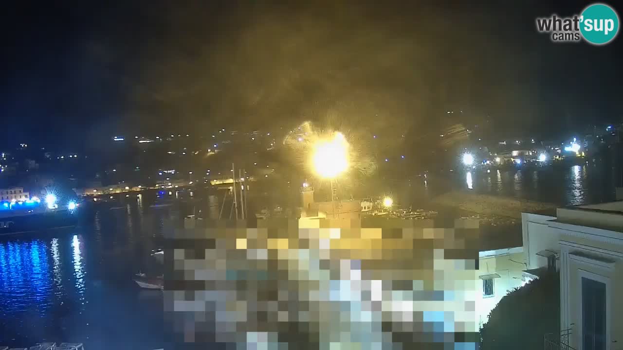 Island of Ponza livecam – the port webcam live