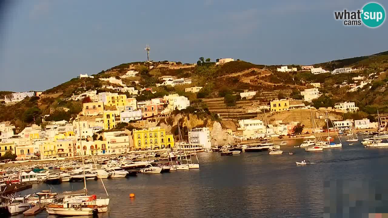 Island of Ponza livecam – the port webcam live