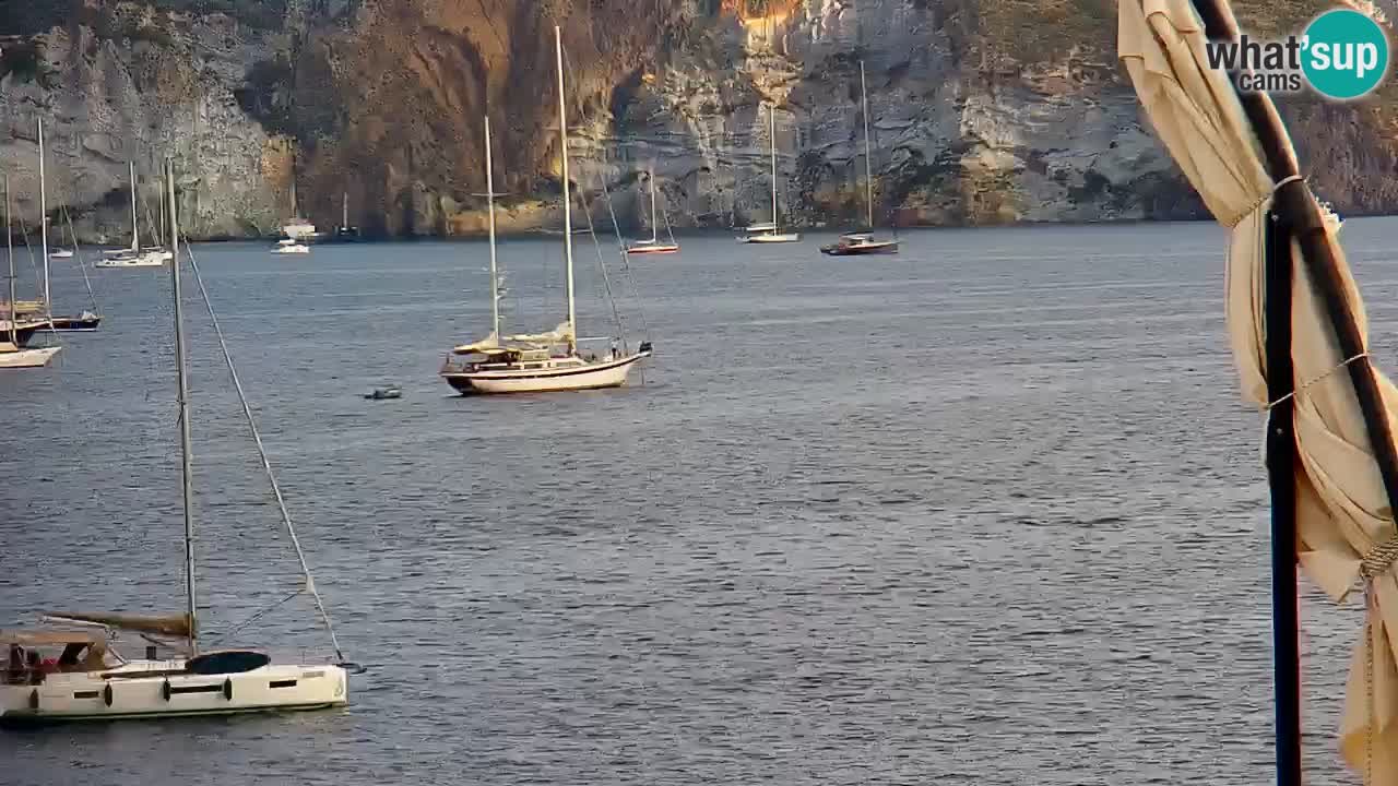 Island of Ponza livecam – the port webcam live