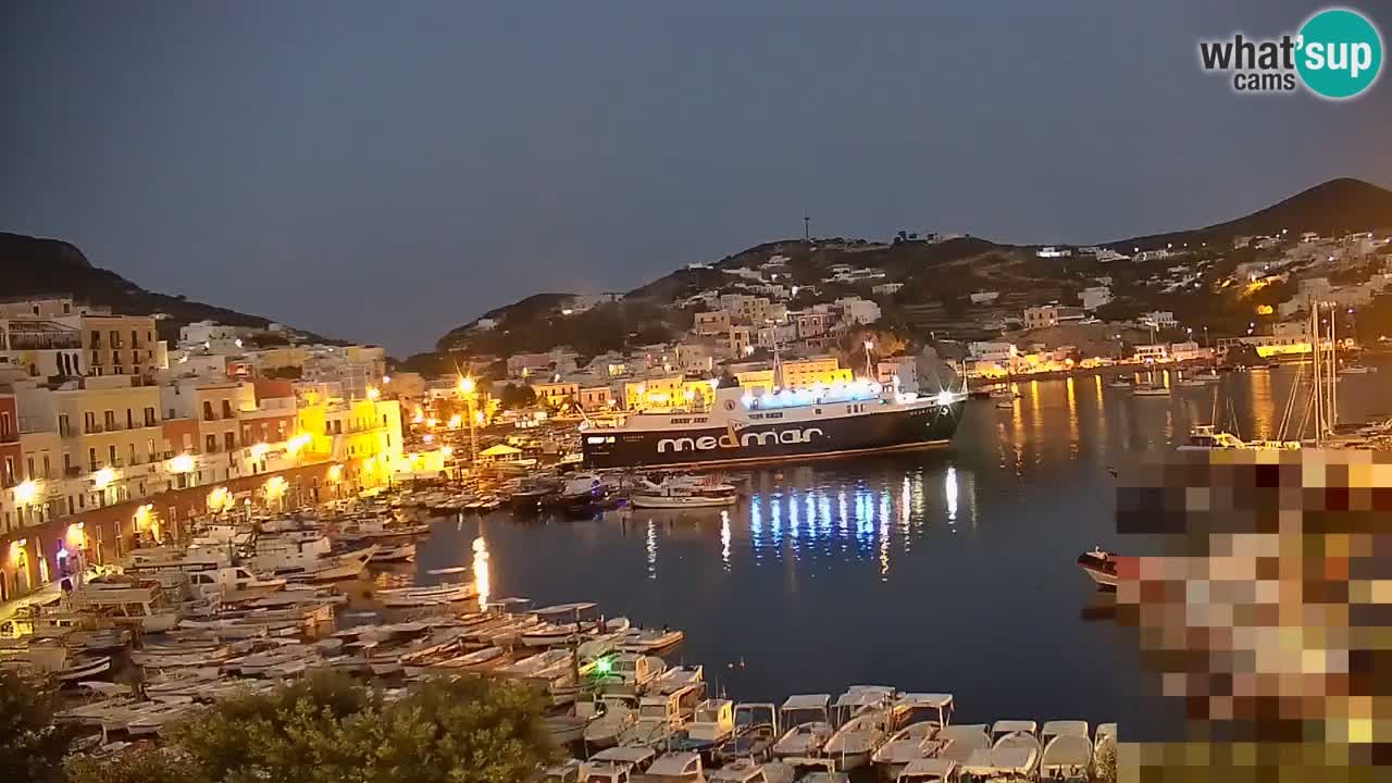 Insel Ponza webcam – Port