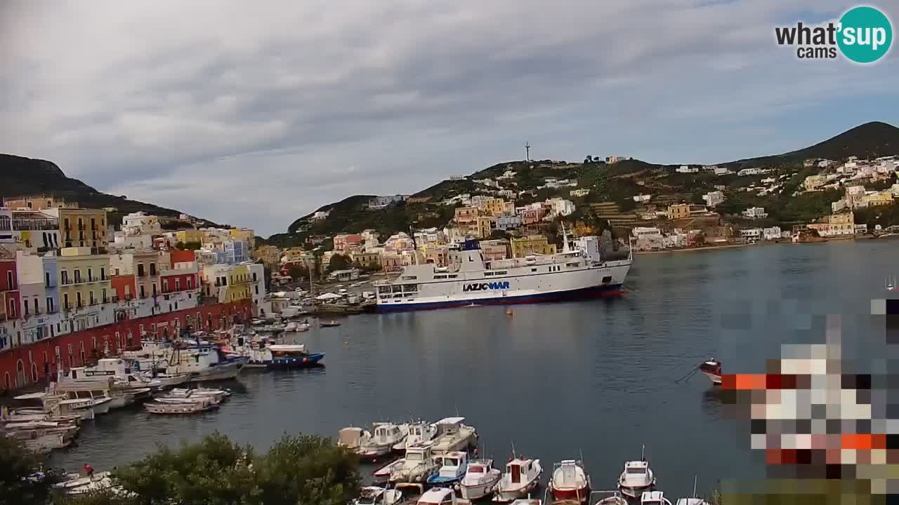 Insel Ponza webcam – Port