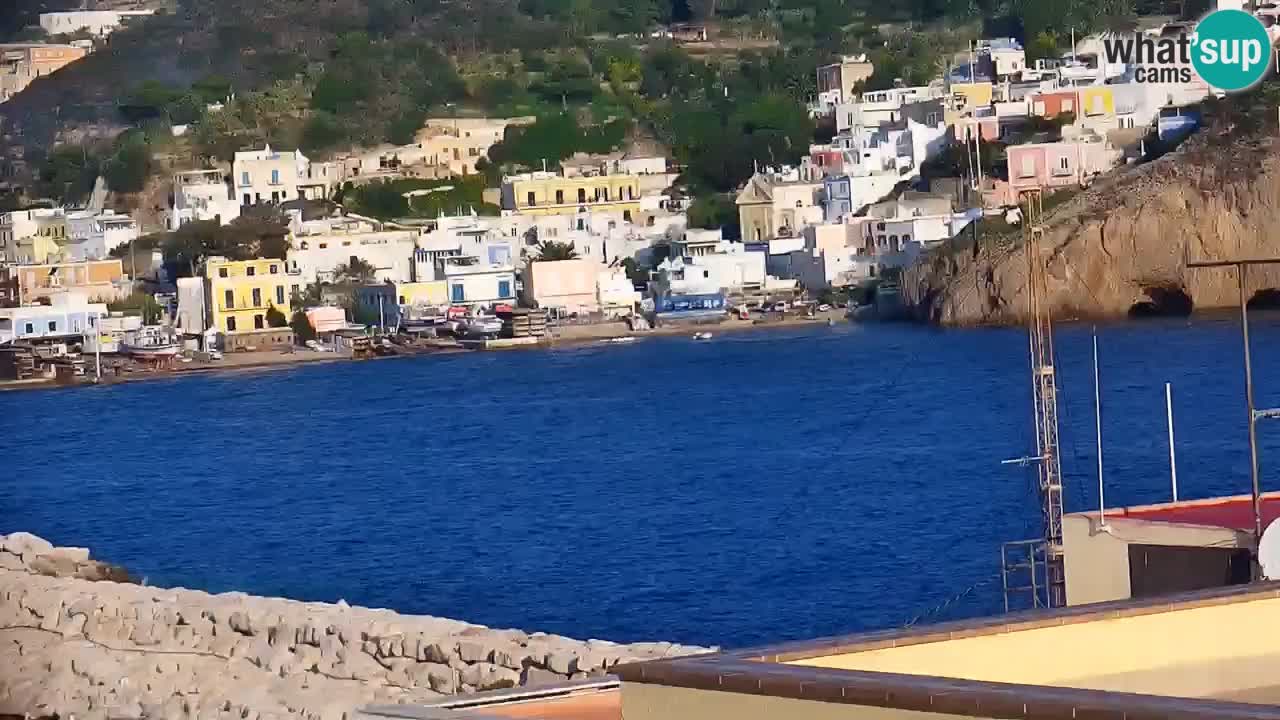 Insel Ponza webcam – Port