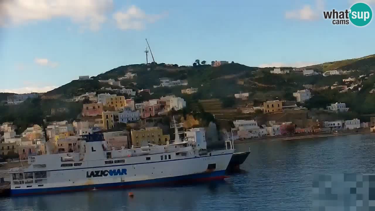 Otok Ponza web kamera Luka