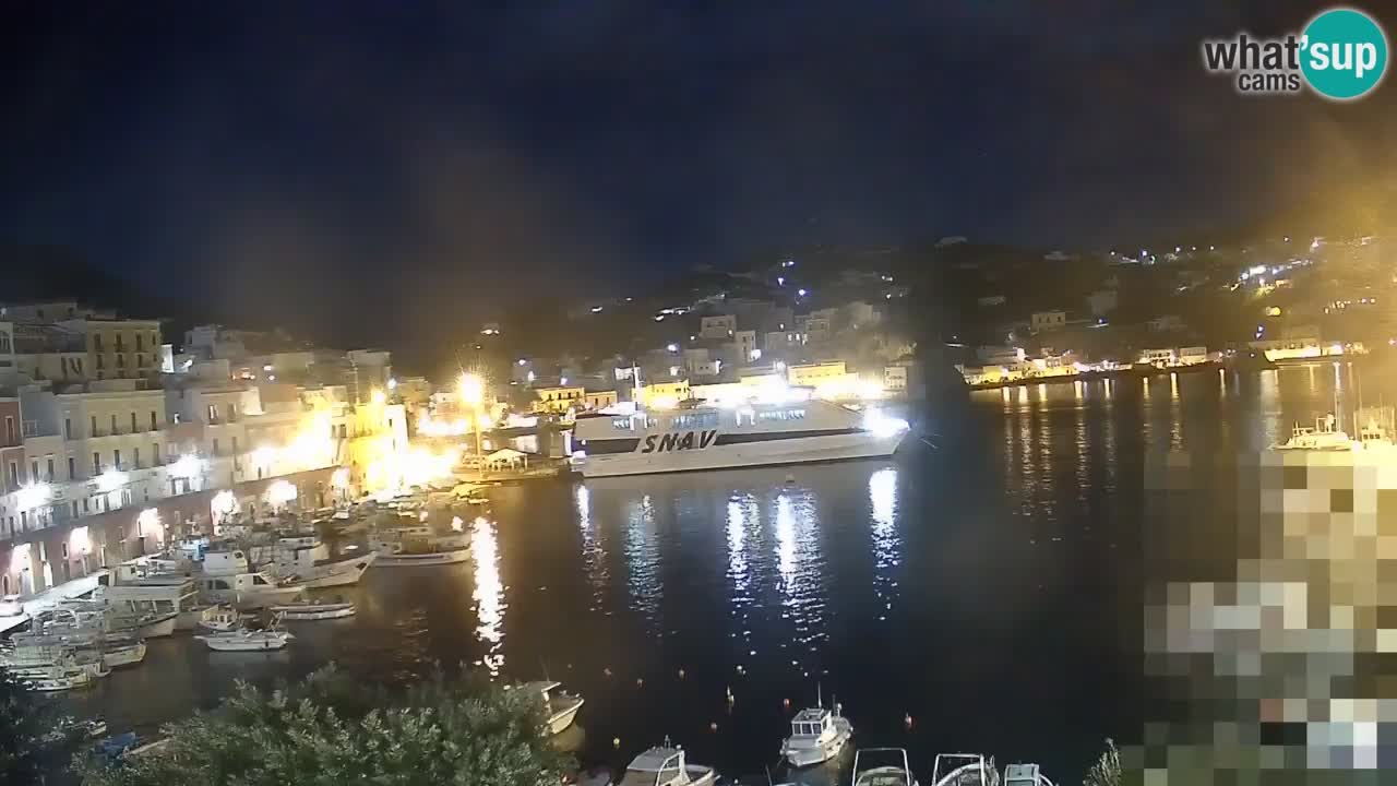 Insel Ponza webcam – Port