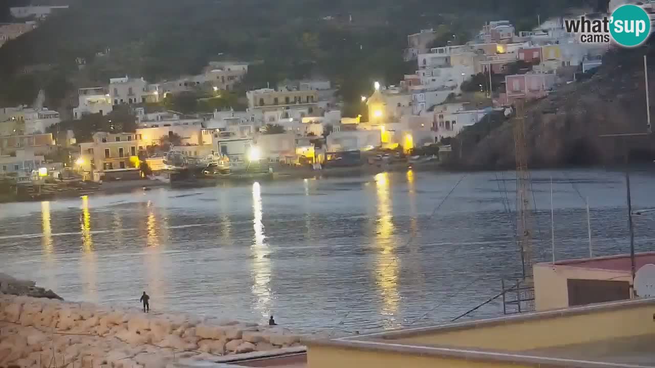 Otok Ponza kamera Pogled na pristanišče