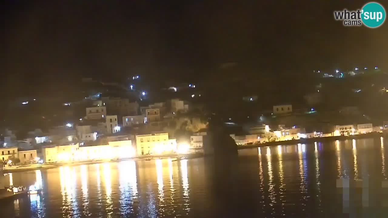 Island of Ponza livecam – the port webcam live