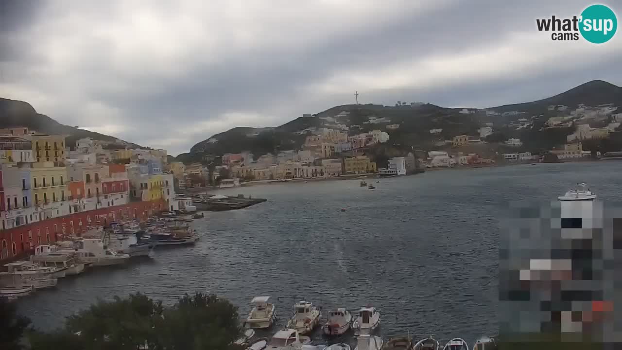 Otok Ponza kamera Pogled na pristanišče