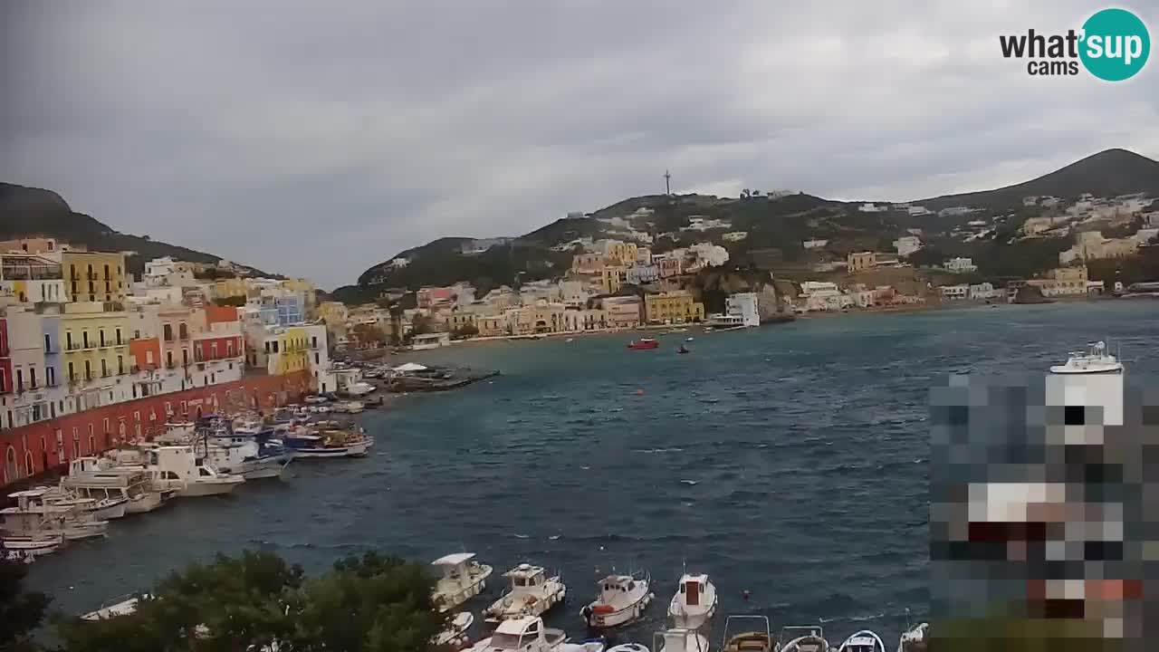 Otok Ponza kamera Pogled na pristanišče