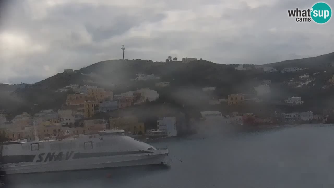 Otok Ponza kamera Pogled na pristanišče