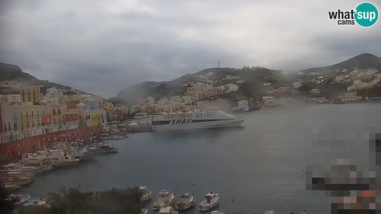 Insel Ponza webcam – Port