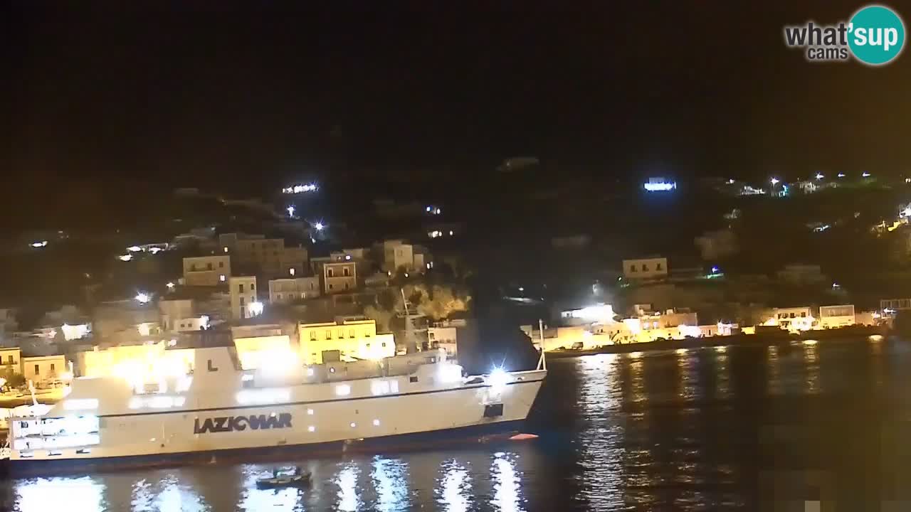 Insel Ponza webcam – Port