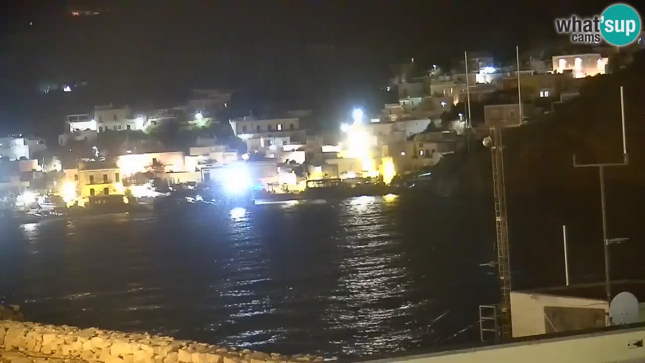 Otok Ponza web kamera Luka