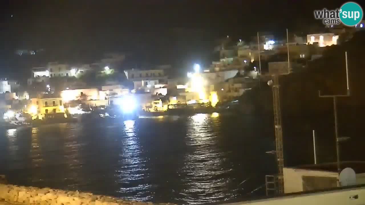 Otok Ponza web kamera Luka