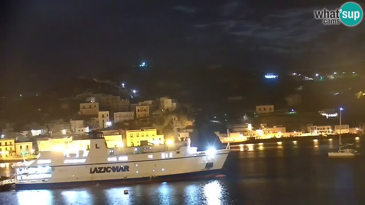 Insel Ponza webcam – Port