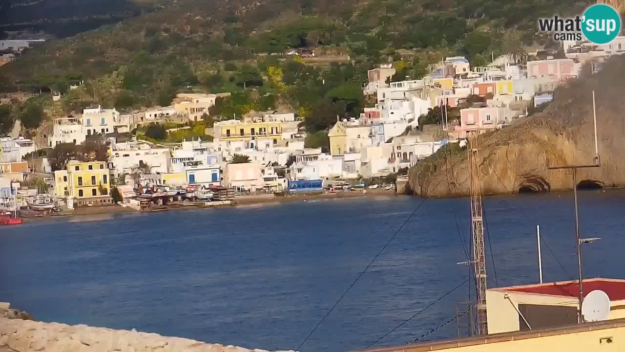 WEBCAM Ponza – Il Porto – Isola di Ponza