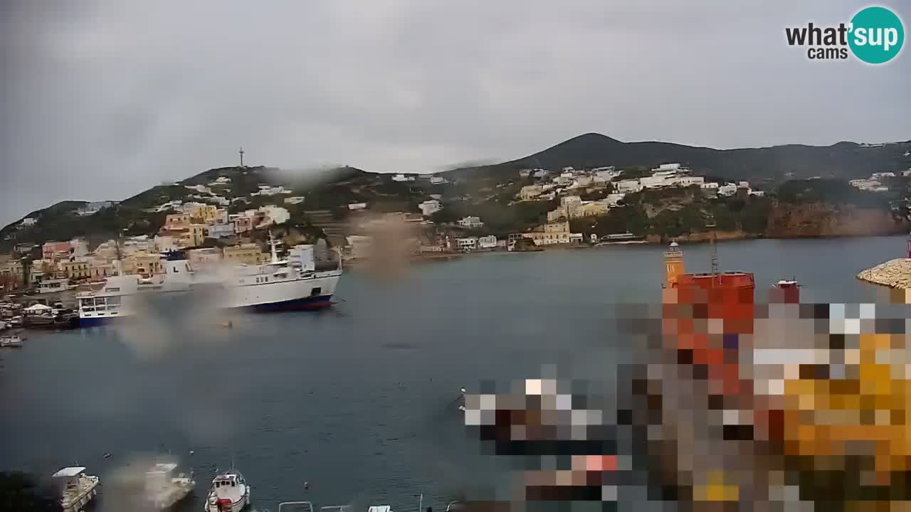 Insel Ponza webcam – Port