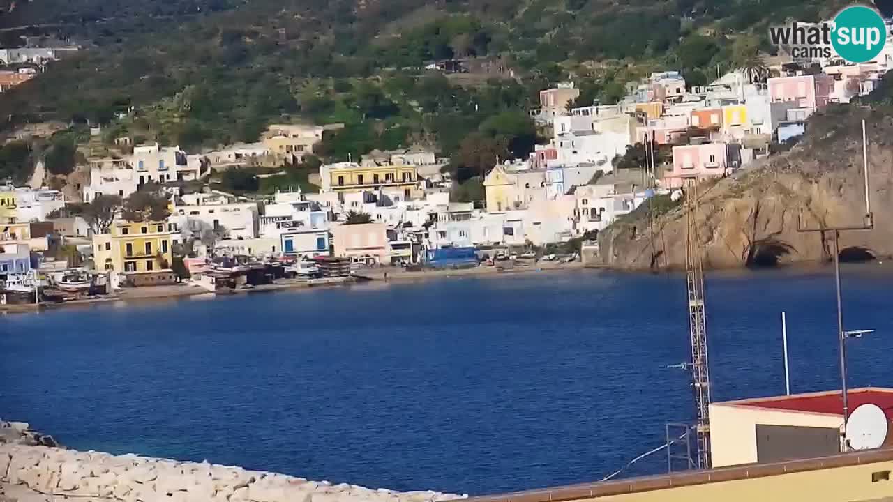 Otok Ponza kamera Pogled na pristanišče