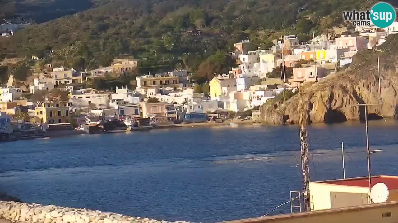 Insel Ponza webcam – Port