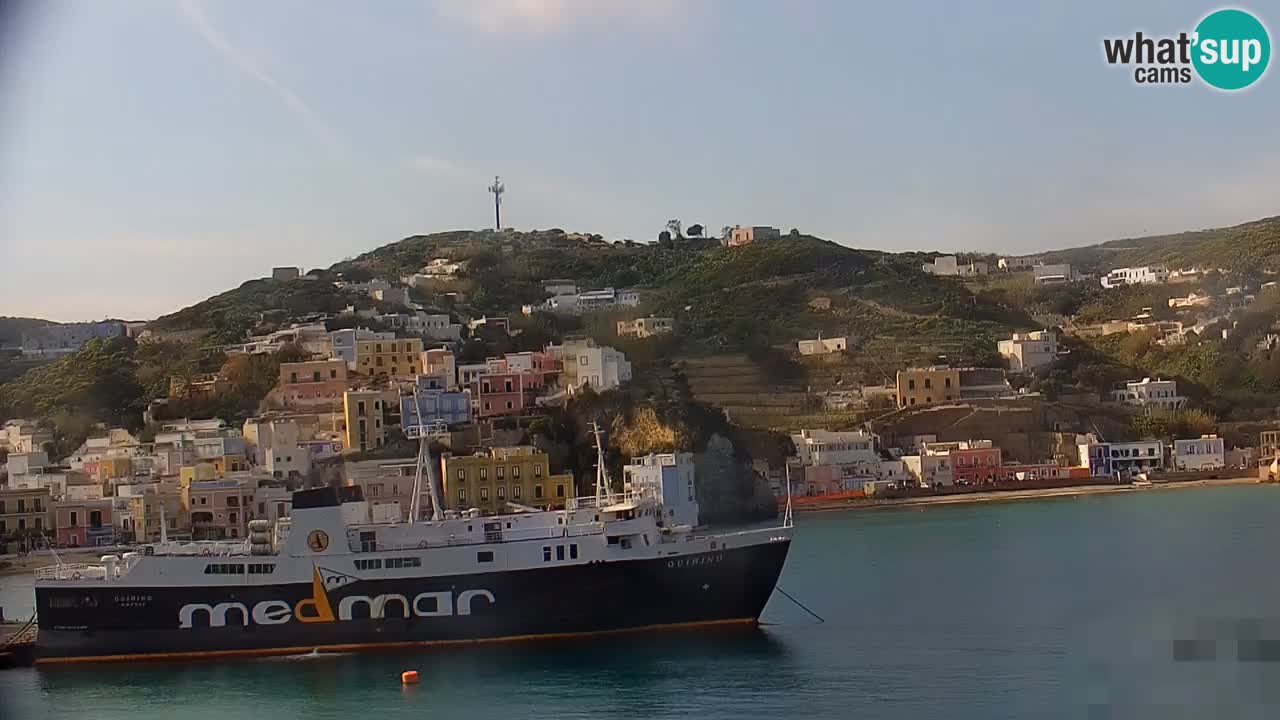 Insel Ponza webcam – Port