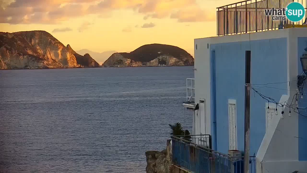 Isla de Ponza – puerto