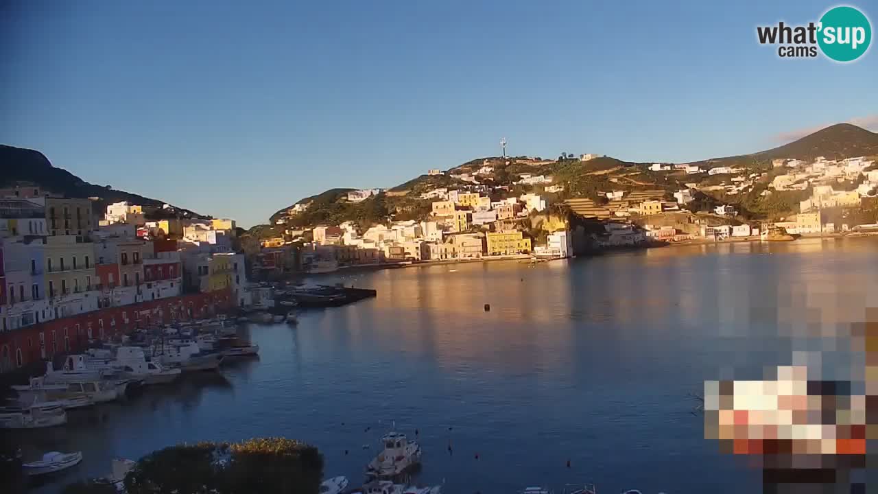 Insel Ponza webcam – Port