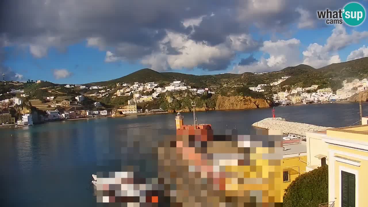 Island of Ponza – the port webcam live