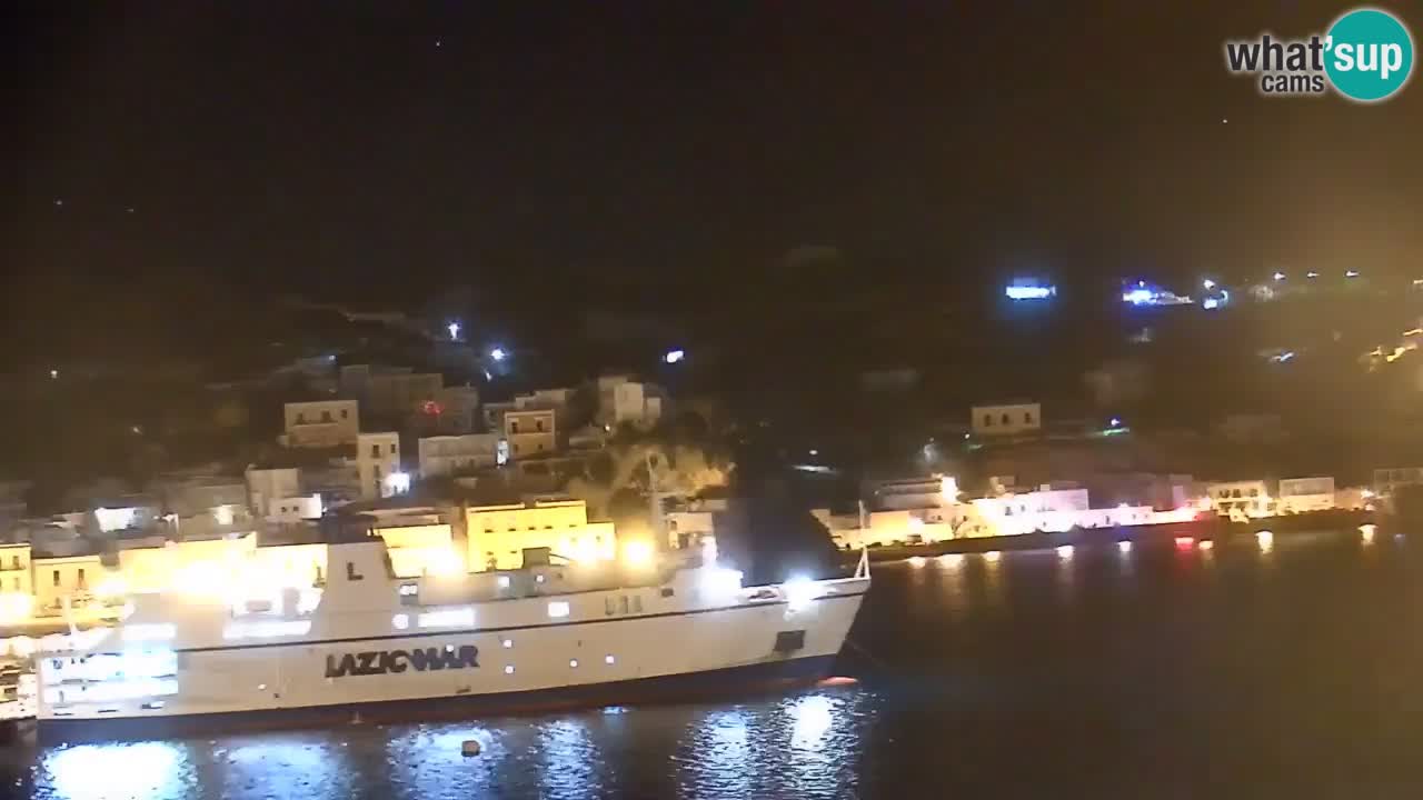 Insel Ponza webcam – Port