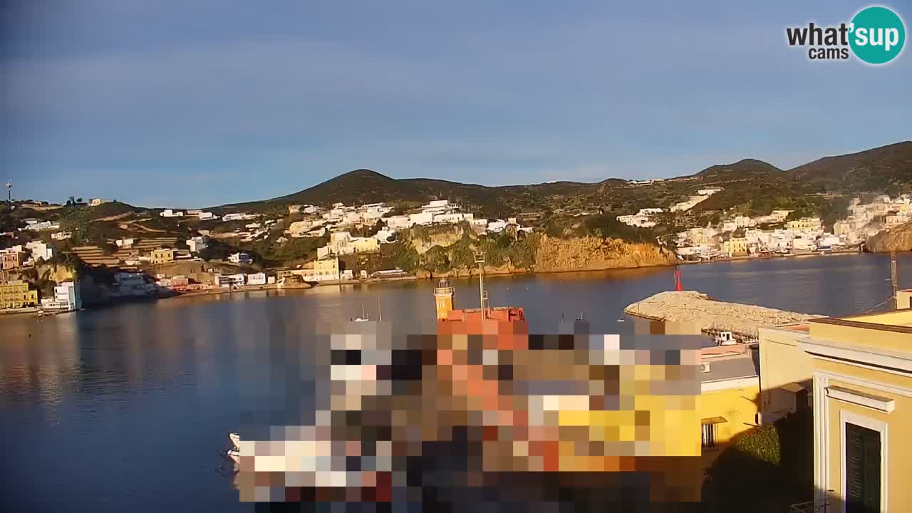 Insel Ponza webcam – Port