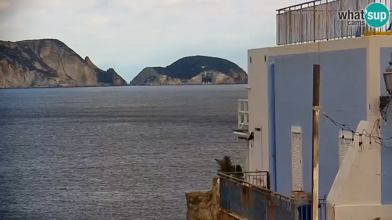 Insel Ponza webcam – Port