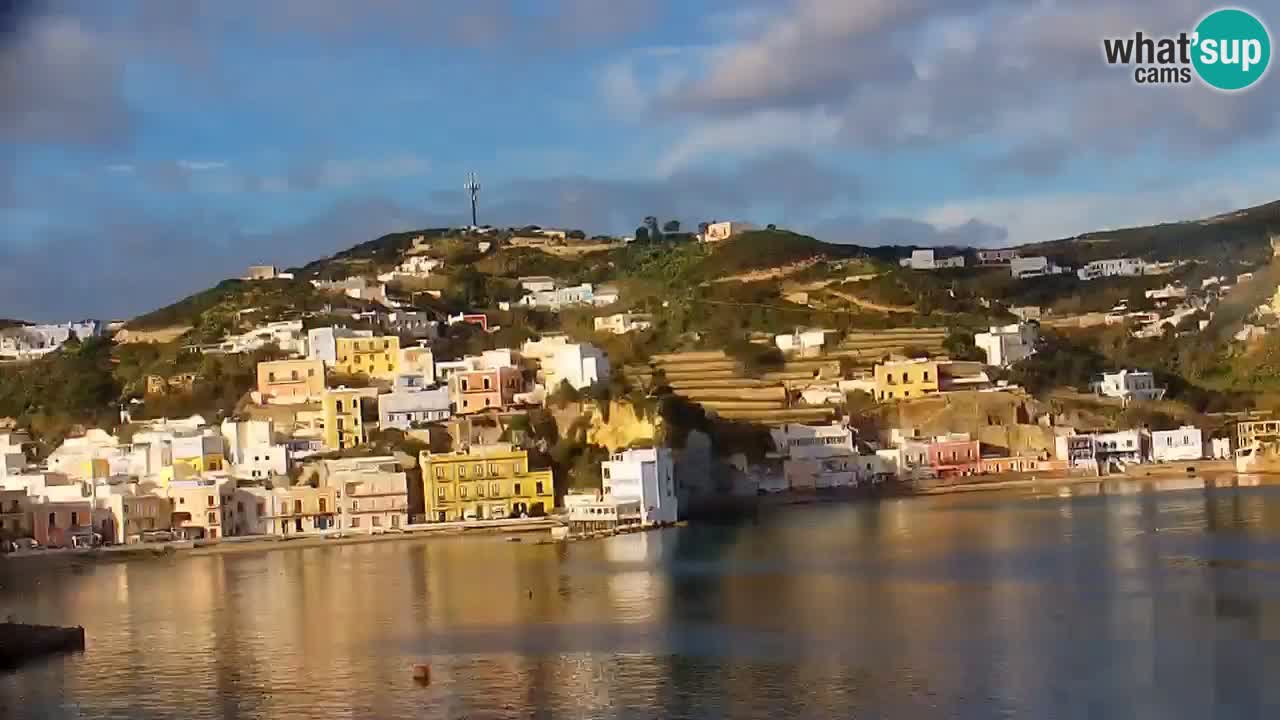 WEBCAM Ponza – Il Porto – Isola di Ponza