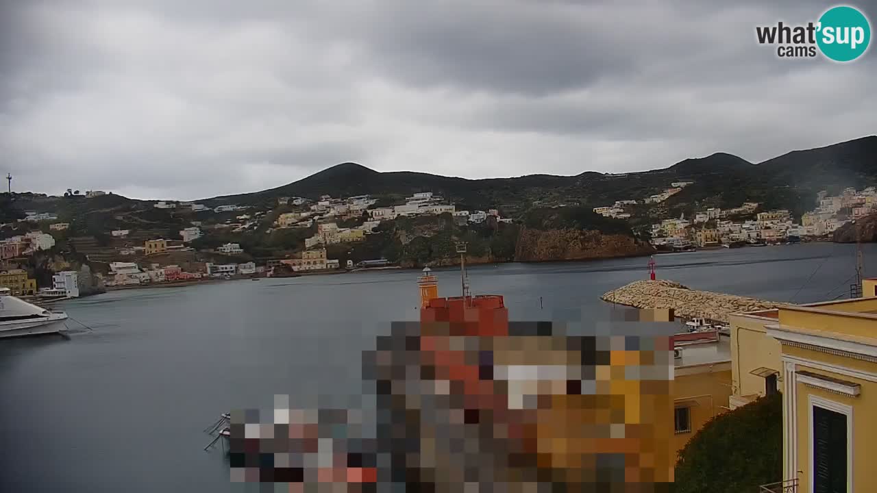 Island of Ponza livecam – the port webcam live