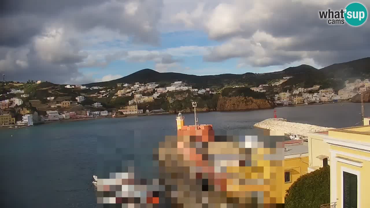 Insel Ponza webcam – Port