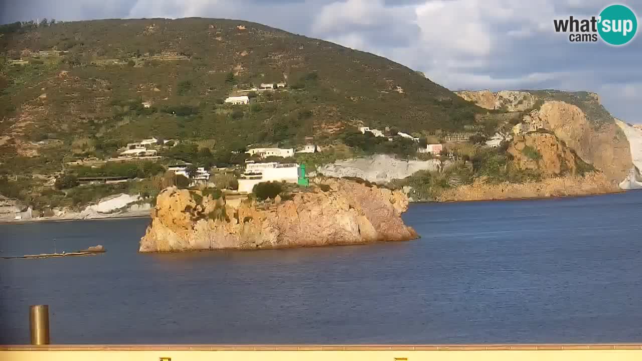 Island of Ponza livecam – the port webcam live