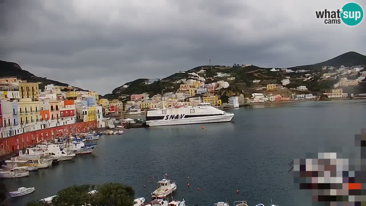 Isla de Ponza – puerto